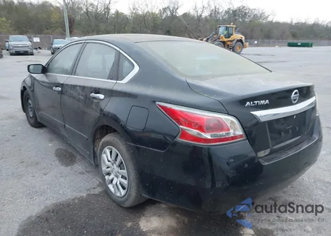 2015 Nissan Altima 2.5 S из США, поврежденный, VIN 1N4AL3AP1FC567145